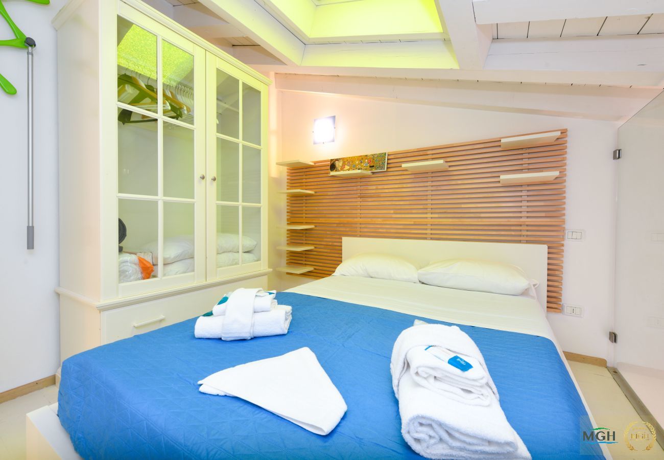 Ferienwohnung in Sirmione - MGH Family Stay - Acquarius Resort Lake Front