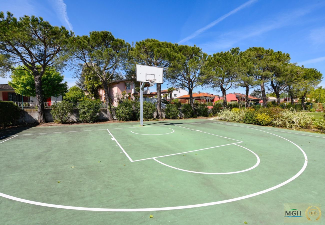 Ferienwohnung in Sirmione - MGH Family Stay - Acquarius Resort Lake Front