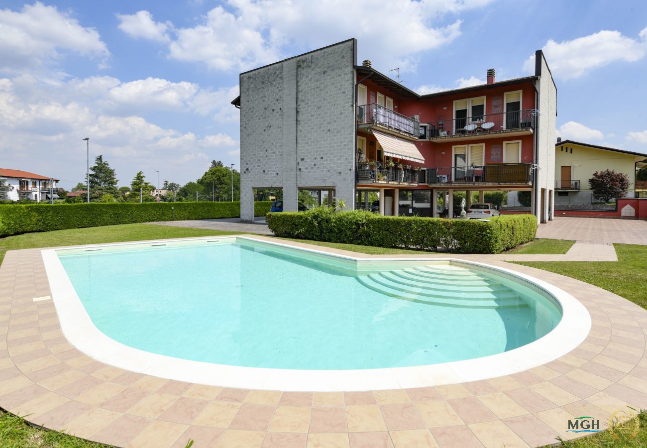 Ferienwohnung in Peschiera del Garda - Appartamento Michelangelo Peschiera
