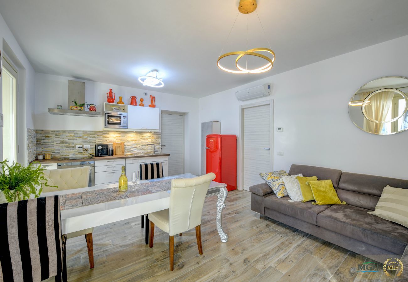Ferienwohnung in Castelnuovo del Garda - My Peschiera Holiday Apartment Q1