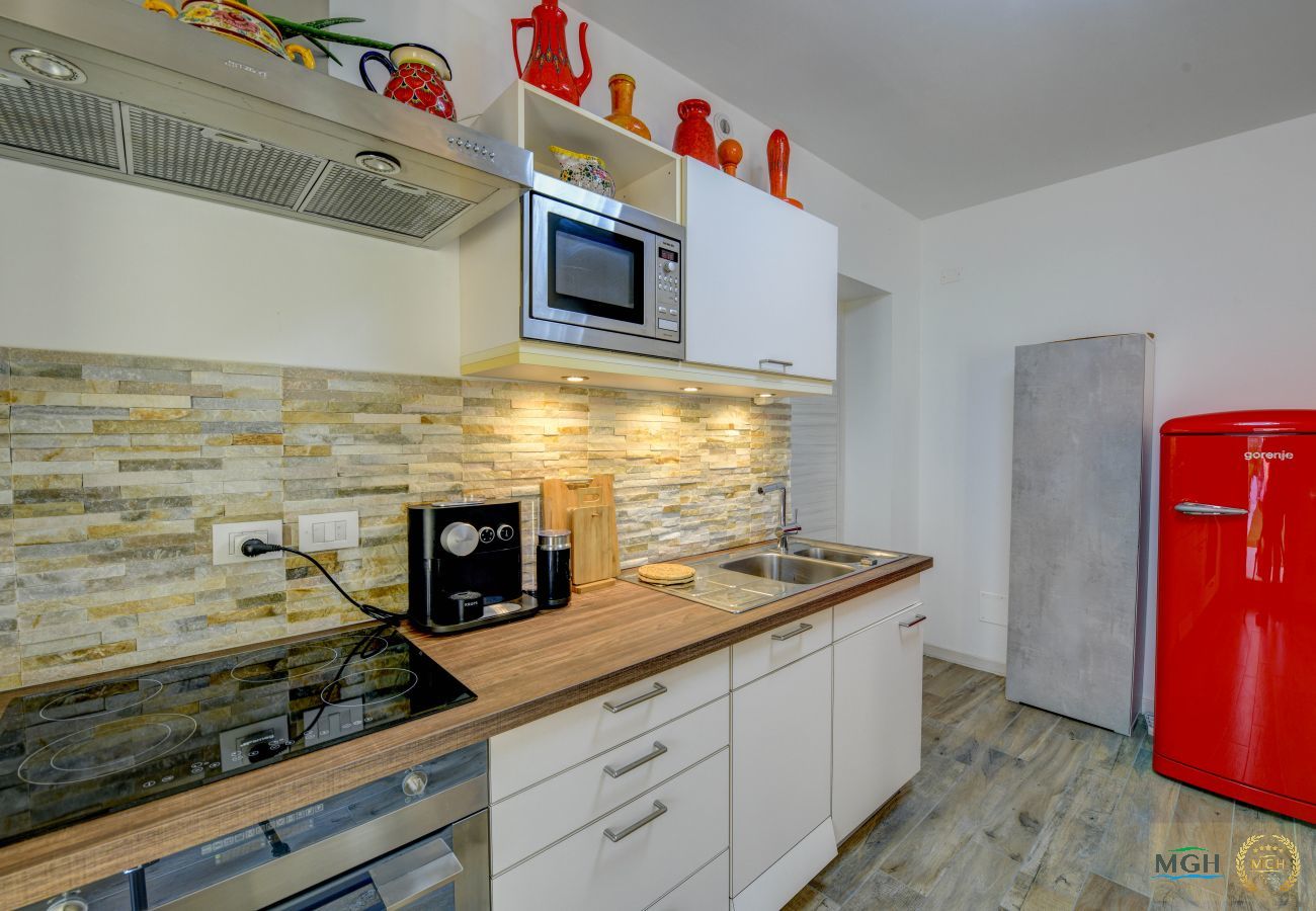 Ferienwohnung in Castelnuovo del Garda - My Peschiera Holiday Apartment Q1