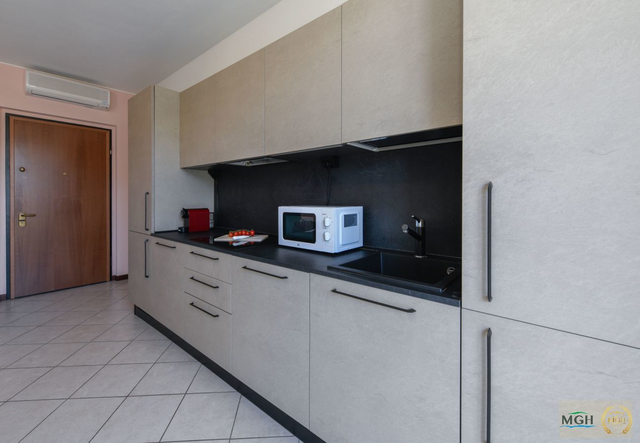 Ferienwohnung in Toscolano-Maderno - Palazzo Garda - Modern Lake Apartment 3