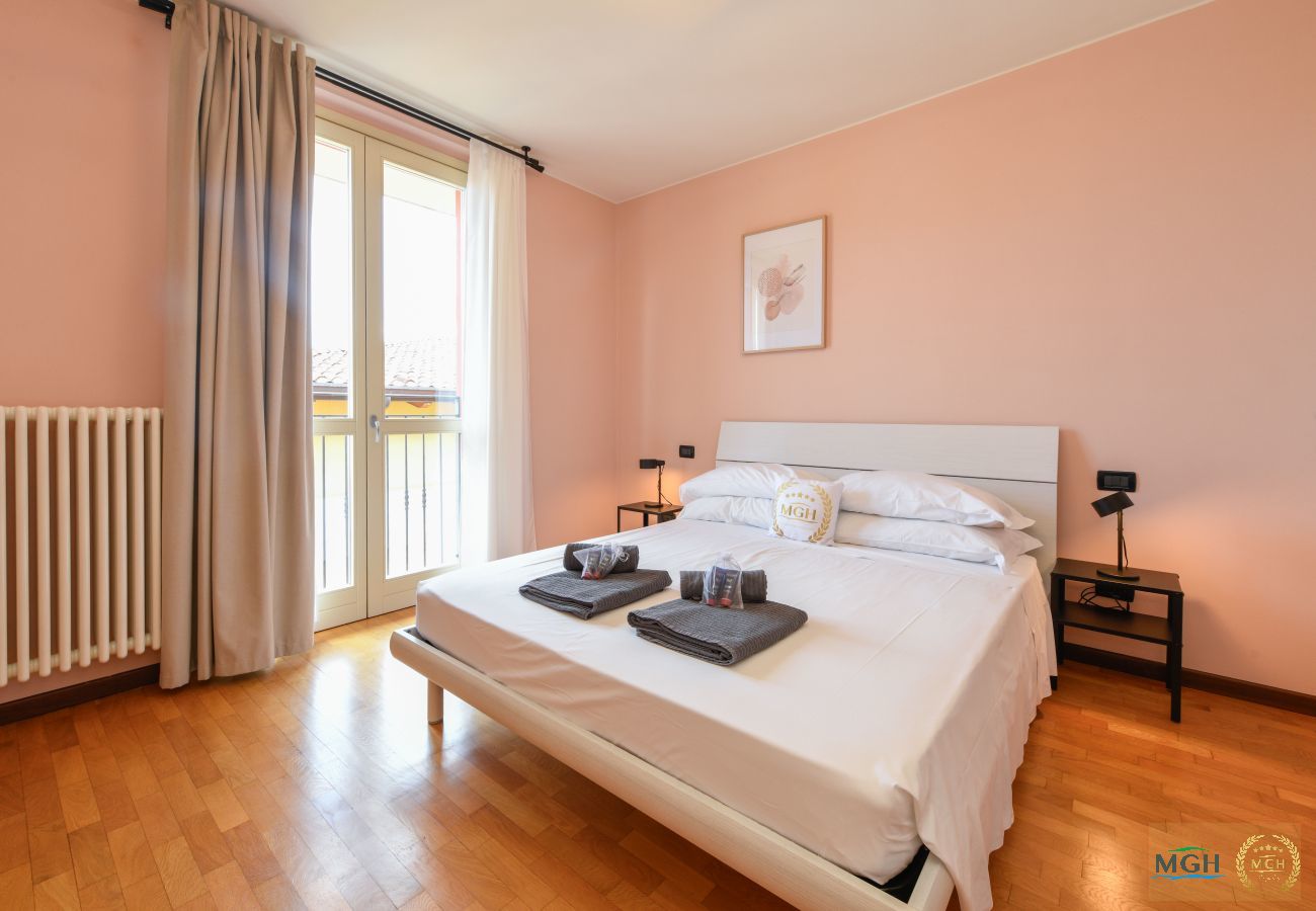 Ferienwohnung in Toscolano-Maderno - Palazzo Garda - Modern Lake Apartment 3