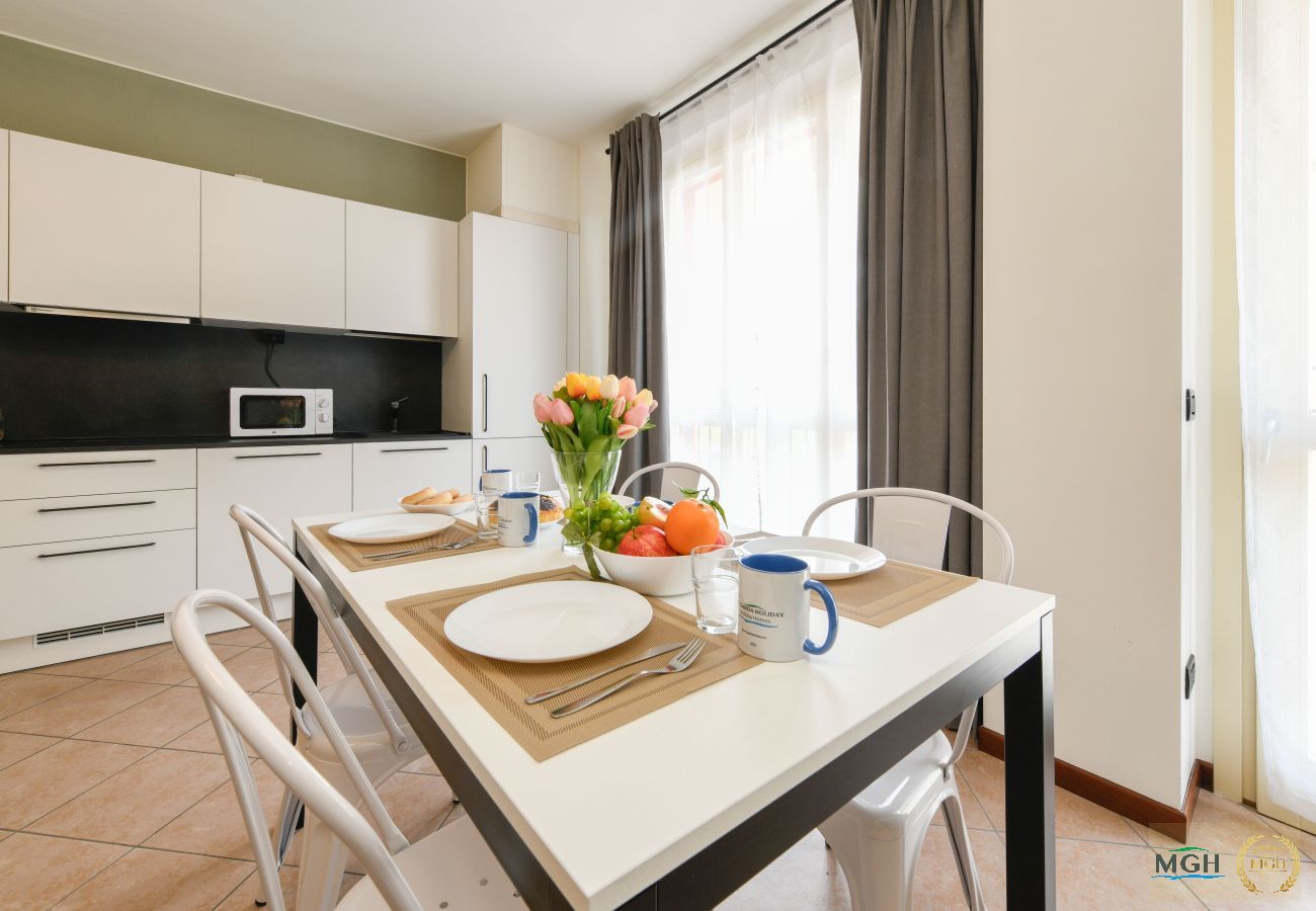 Ferienwohnung in Toscolano-Maderno - Palazzo Garda - Modern Lake Apartment 2