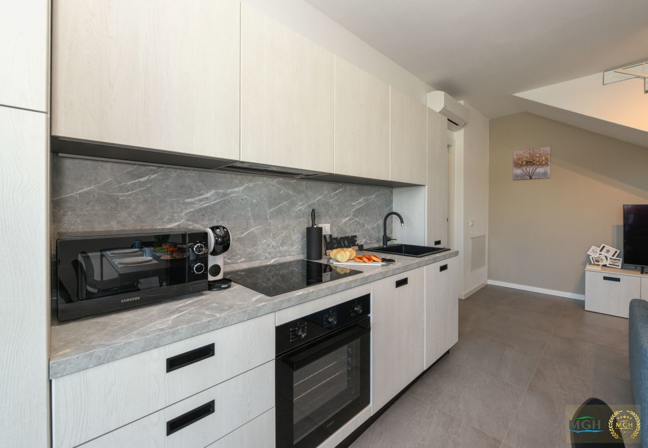 Chalet in Desenzano del Garda - MGH Luxury- Alba's Lake House