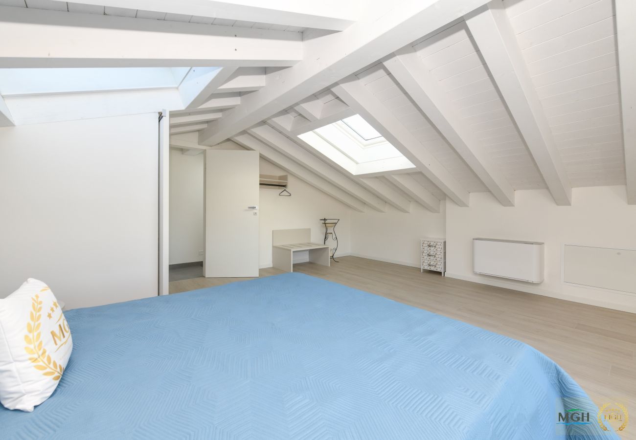 Chalet in Desenzano del Garda - MGH Luxury- Alba's Lake House