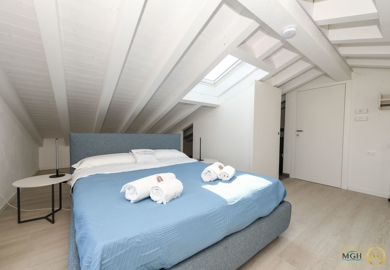 Chalet in Desenzano del Garda - MGH Luxury- Alba's Lake House
