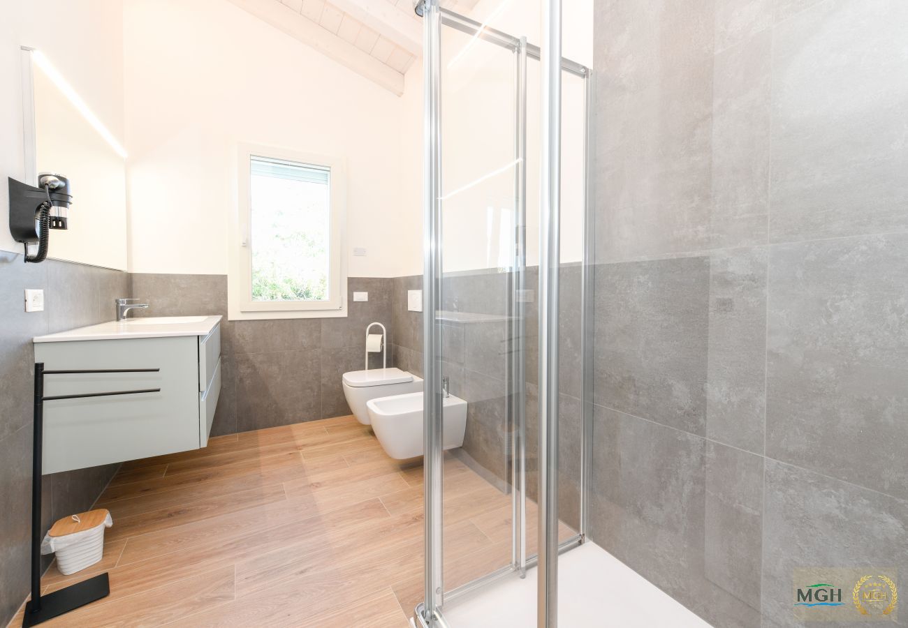 Chalet in Desenzano del Garda - MGH Luxury- Blue Horizon Lake House