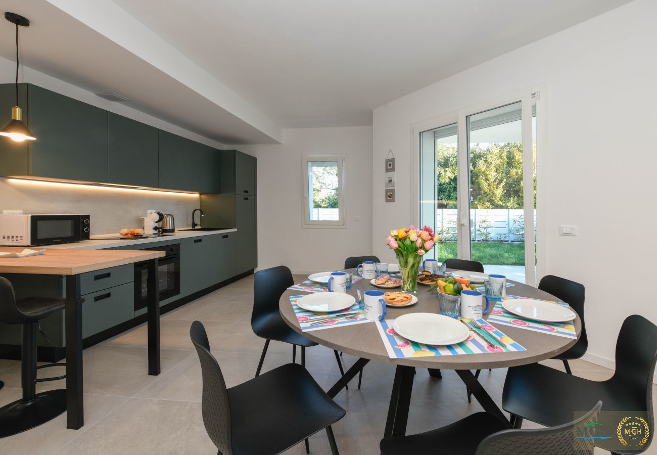 Chalet in Desenzano del Garda - MGH Luxury- Blue Horizon Lake House