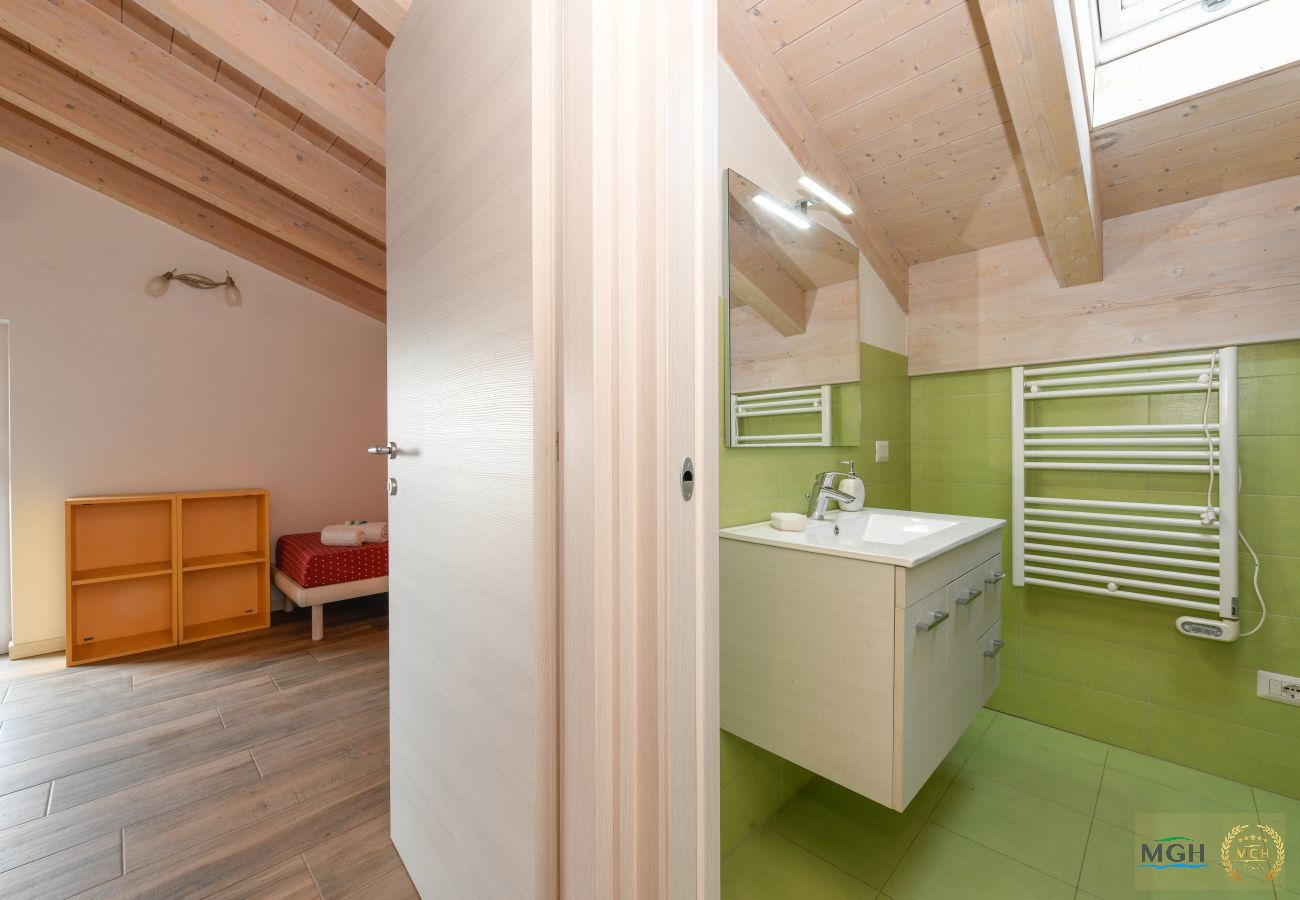 Ferienhaus in Peschiera del Garda - MGH- Dama Family Home Peschiera