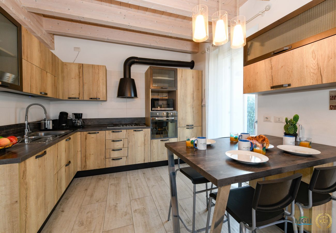 Ferienhaus in Peschiera del Garda - MGH- Dama Family Home Peschiera
