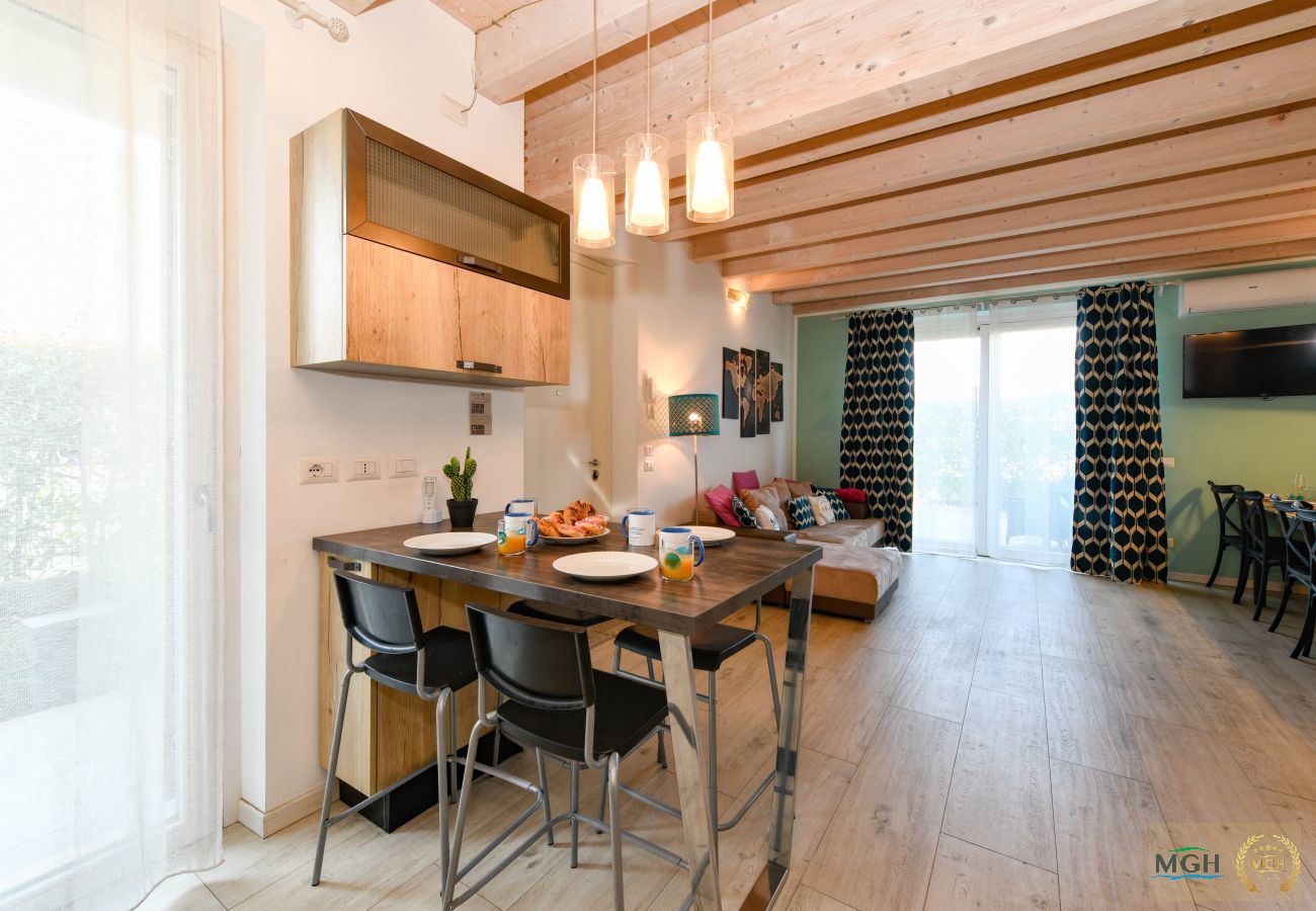 Ferienhaus in Peschiera del Garda - MGH- Dama Family Home Peschiera