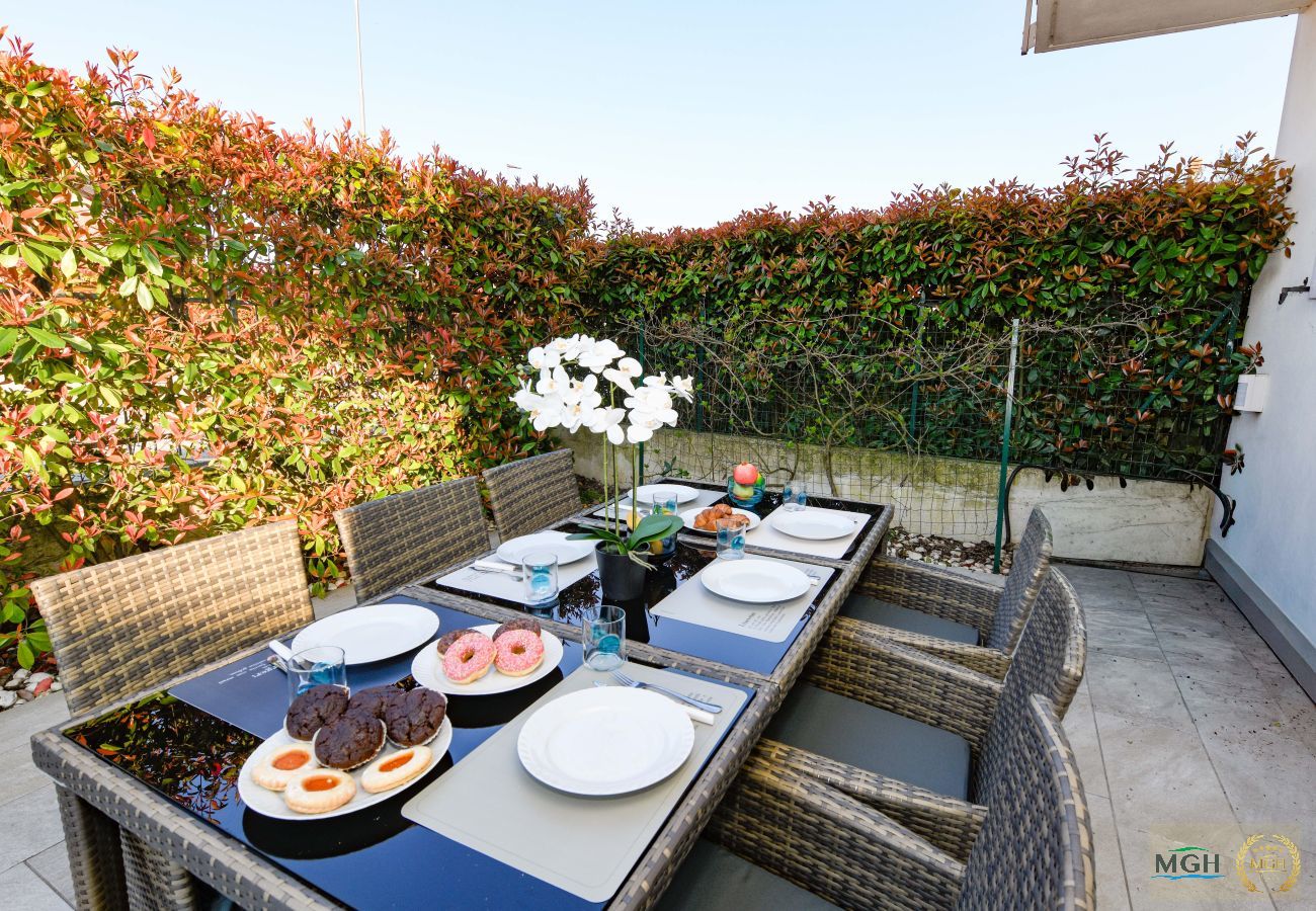 Ferienhaus in Peschiera del Garda - MGH- Dama Family Home Peschiera