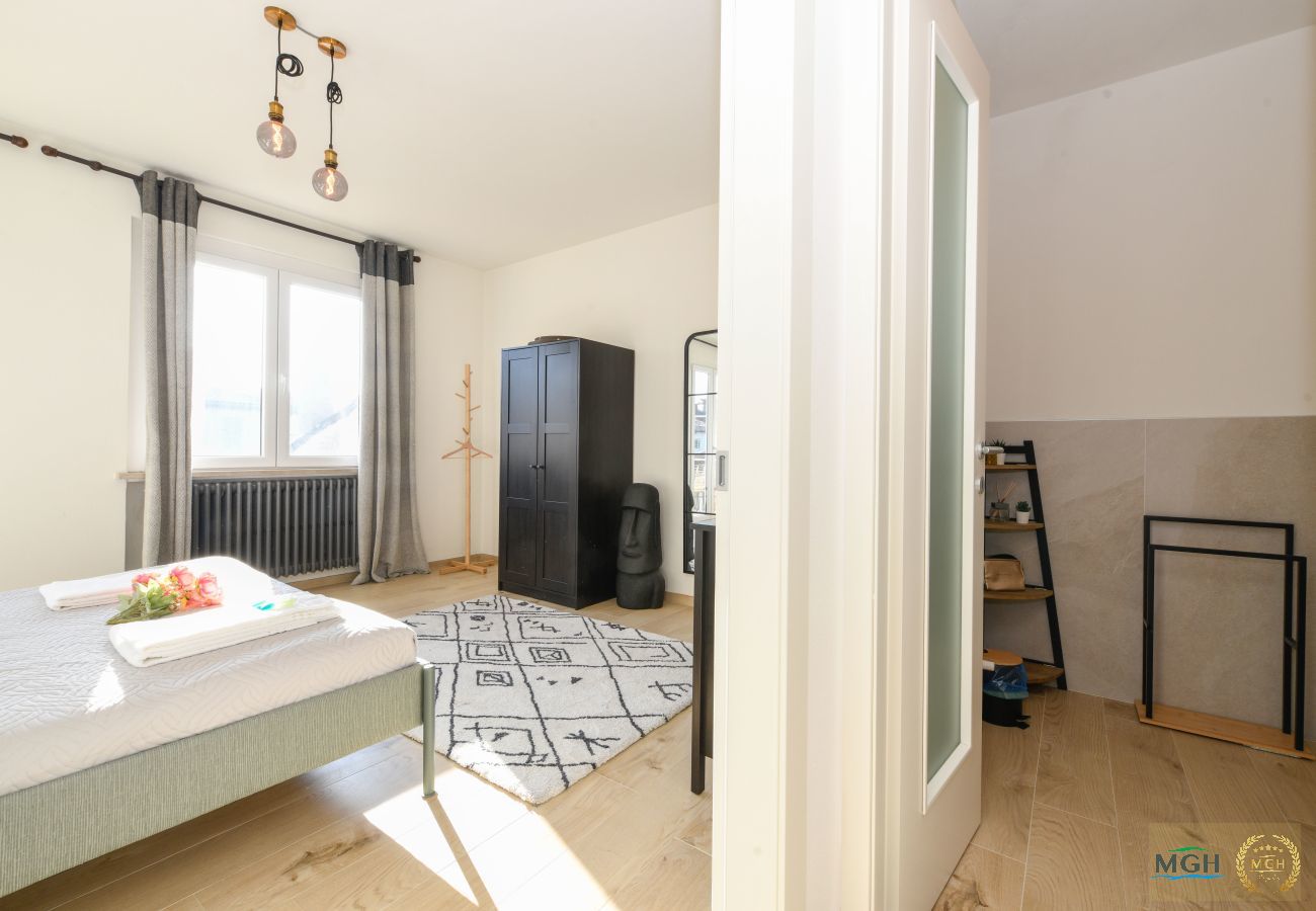 Ferienhaus in Desenzano del Garda - MGH Luxury- Sunset Lakeview House Desenzano