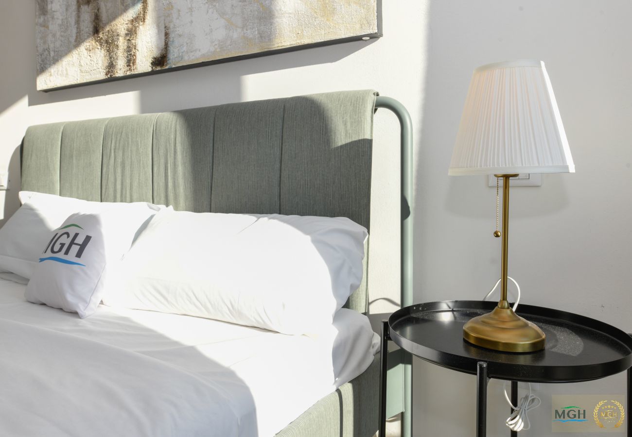 Ferienhaus in Desenzano del Garda - MGH Luxury- Sunset Lakeview House Desenzano