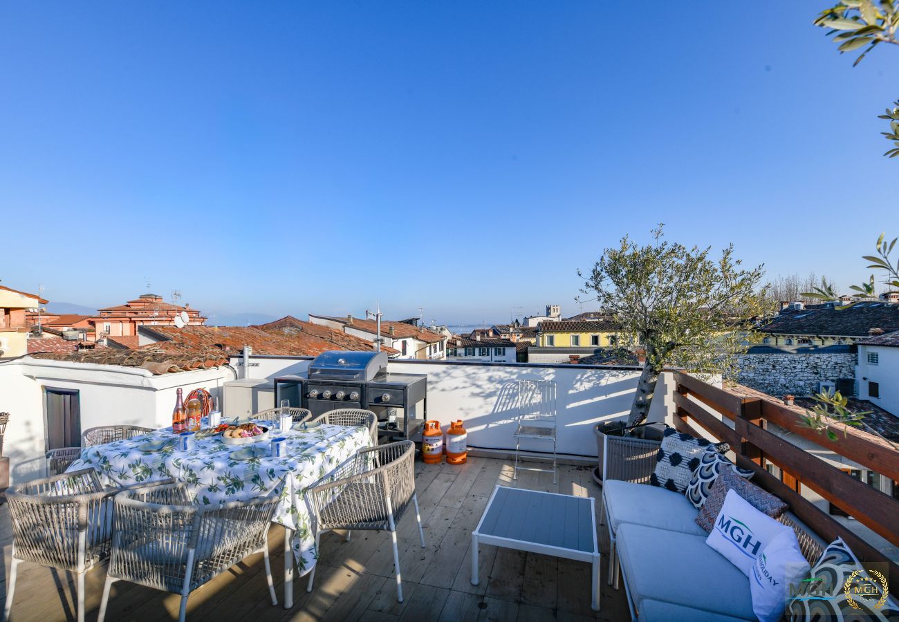 Ferienhaus in Desenzano del Garda - MGH Luxury- Sunset Lakeview House Desenzano