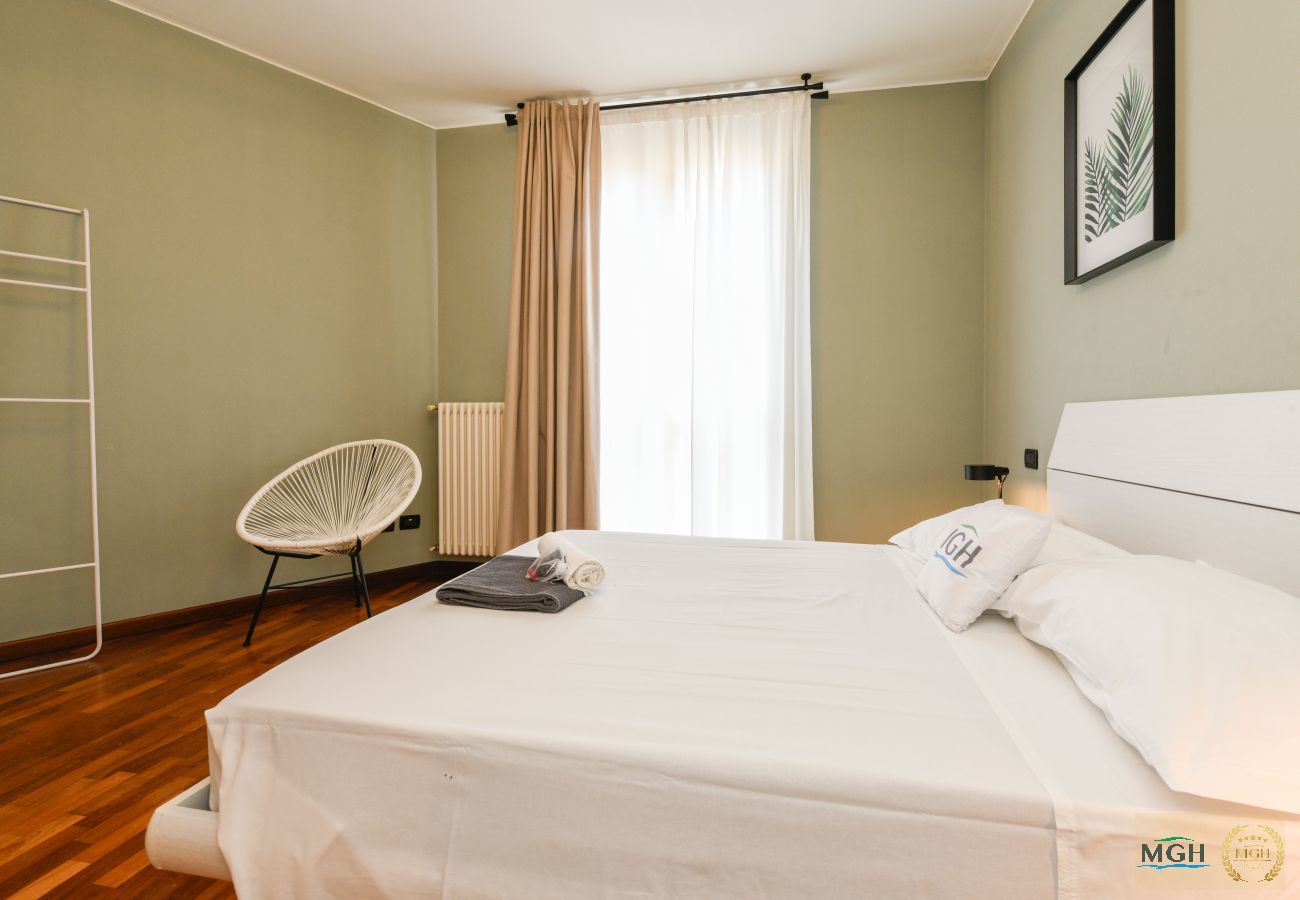 Ferienwohnung in Toscolano-Maderno - Palazzo Garda - Modern Lake Apartment 2