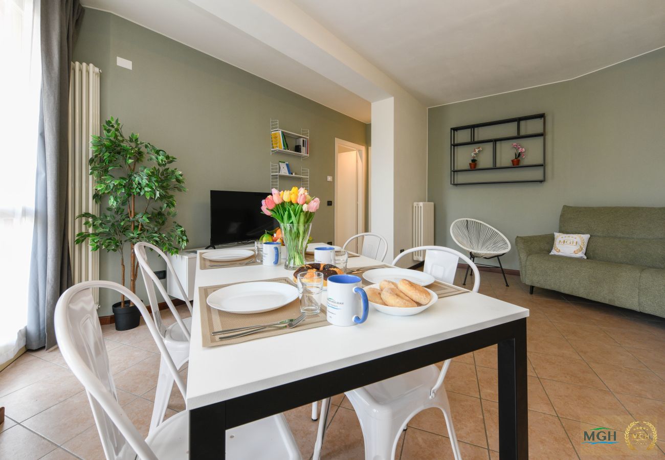 Ferienwohnung in Toscolano-Maderno - Palazzo Garda - Modern Lake Apartment 2