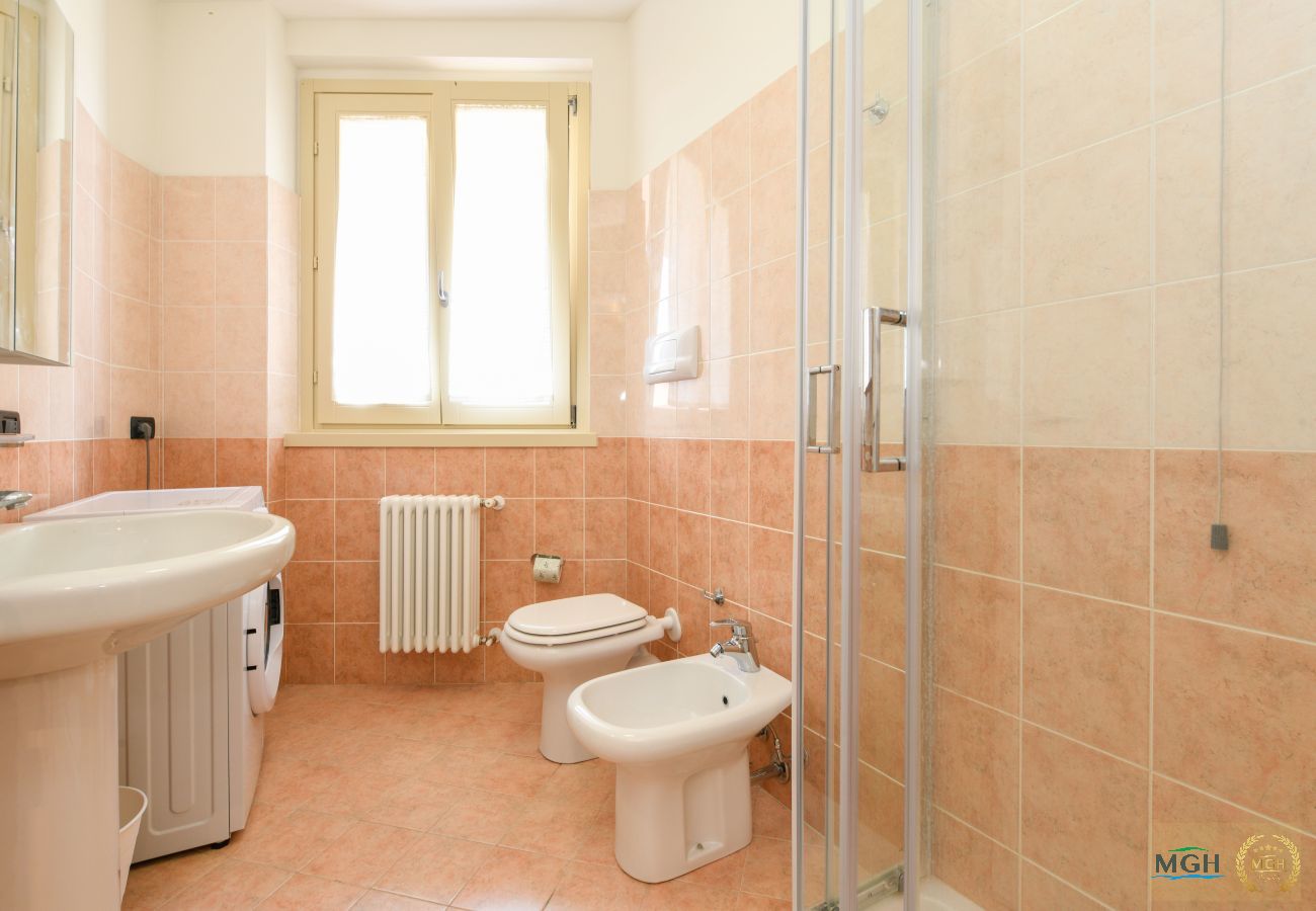 Ferienwohnung in Toscolano-Maderno - Palazzo Garda - Modern Lake Apartment 2