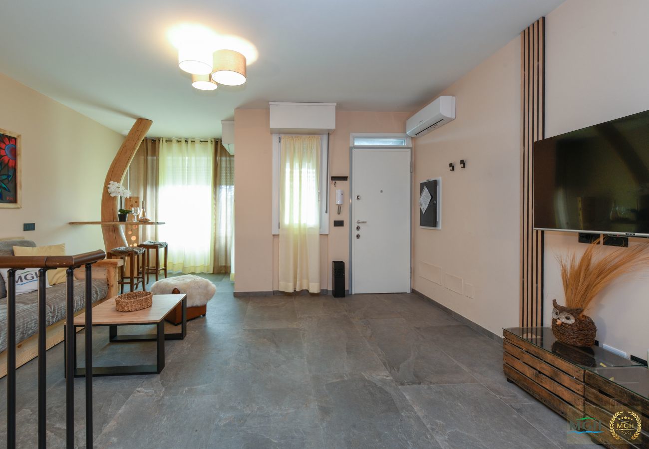 Ferienwohnung in Soiano - MGH Luxury- Romantic SPA & Relax