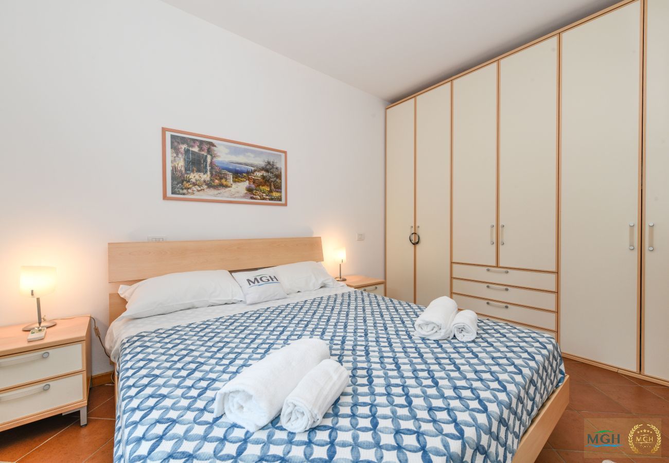 Ferienwohnung in Padenghe sul Garda - MGH- Lake Serenity Apartment