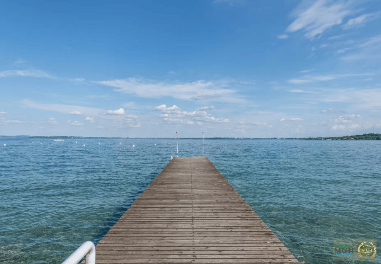 Ferienwohnung in Padenghe sul Garda - MGH- Lake Serenity Apartment