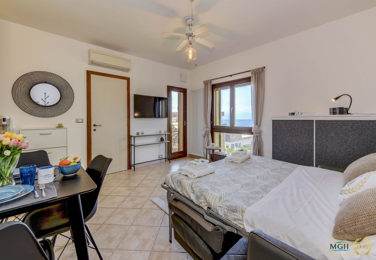 Ferienwohnung in Peschiera del Garda - MGH - My Lakeview Escape