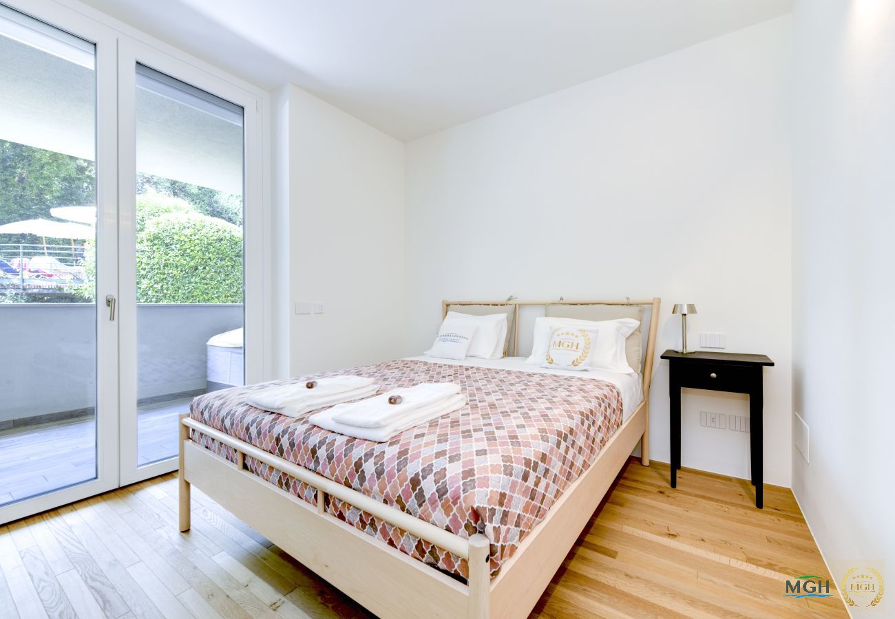 Ferienwohnung in Gardone Riviera - MGH - Riviera Elegance