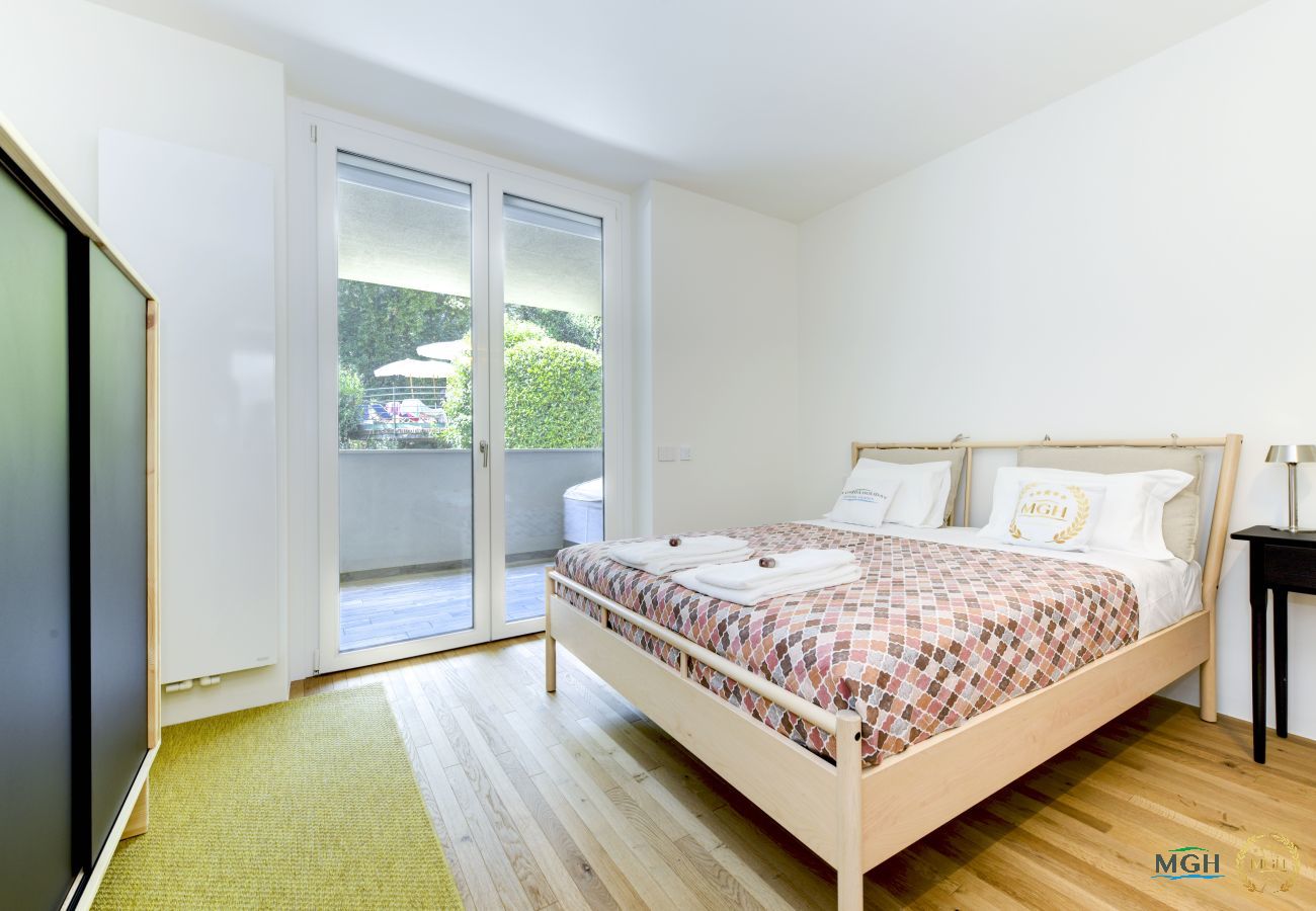 Ferienwohnung in Gardone Riviera - MGH - Riviera Elegance