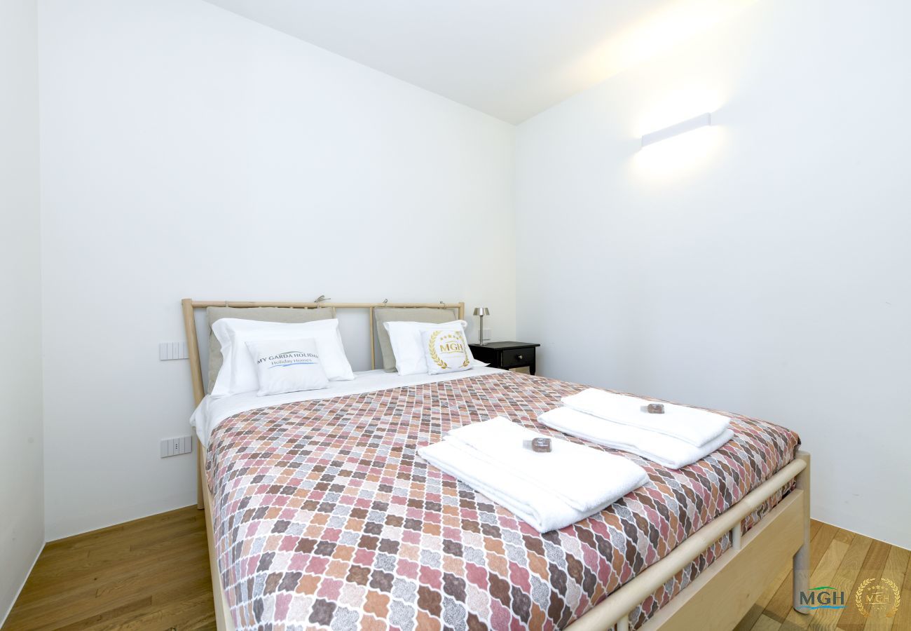 Ferienwohnung in Gardone Riviera - MGH - Riviera Elegance