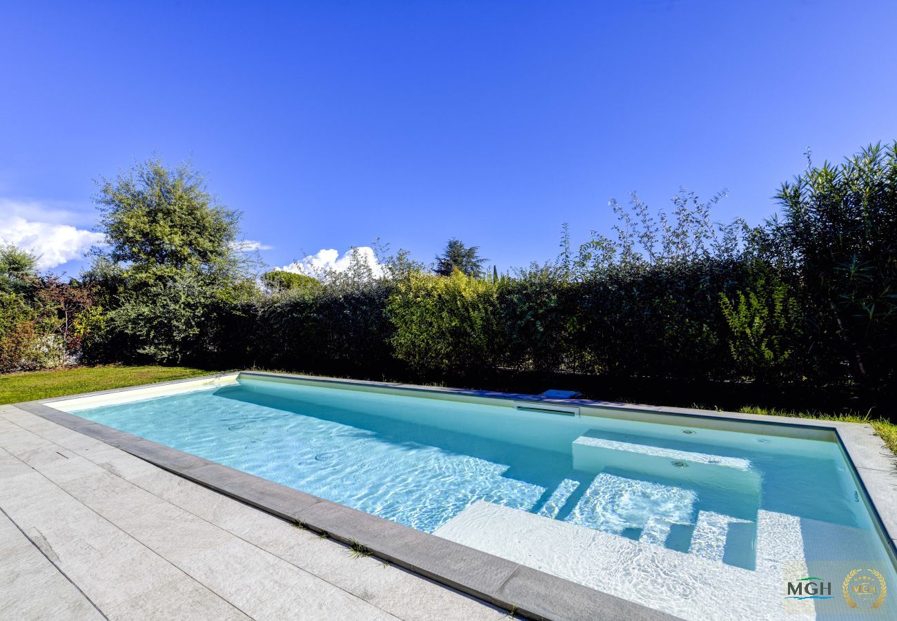 Villa in Moniga del Garda - MGH Luxury - Villa Belvedere