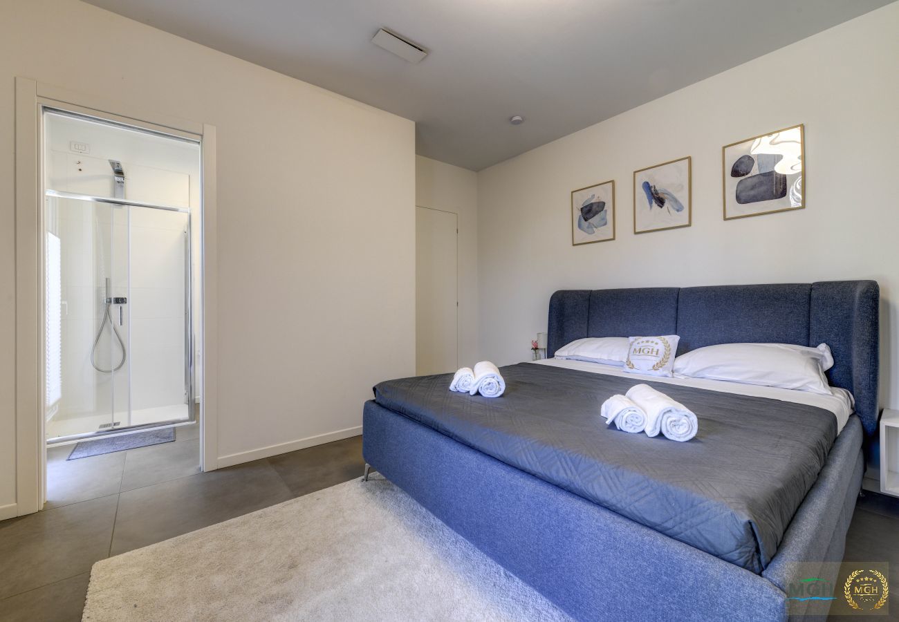 Villa in Moniga del Garda - MGH Luxury - Villa Belvedere