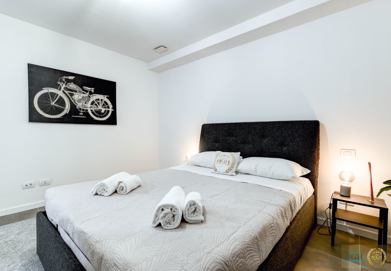 Villa in Moniga del Garda - MGH Luxury - Villa Belvedere