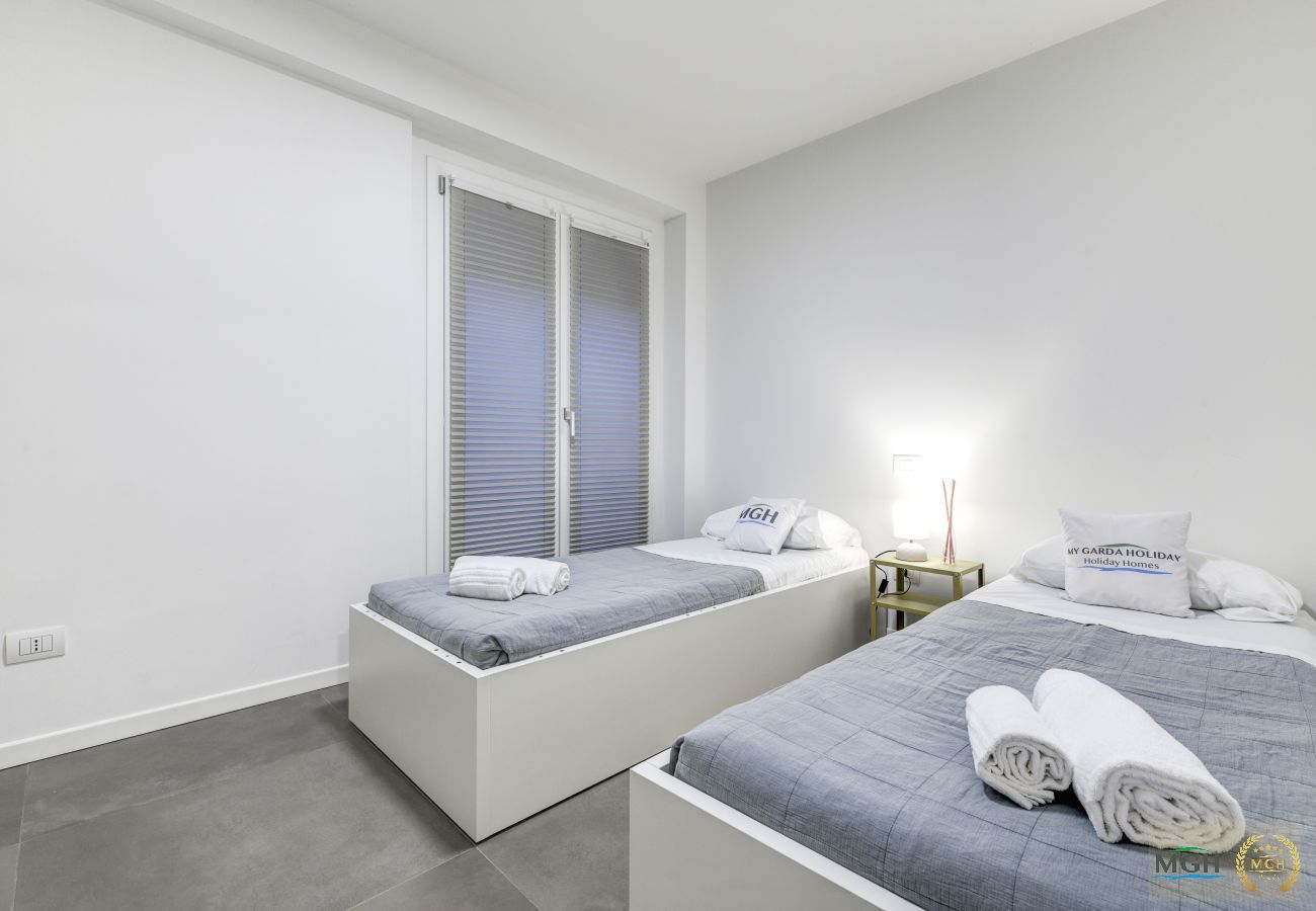 Villa in Moniga del Garda - MGH Luxury - Villa Belvedere