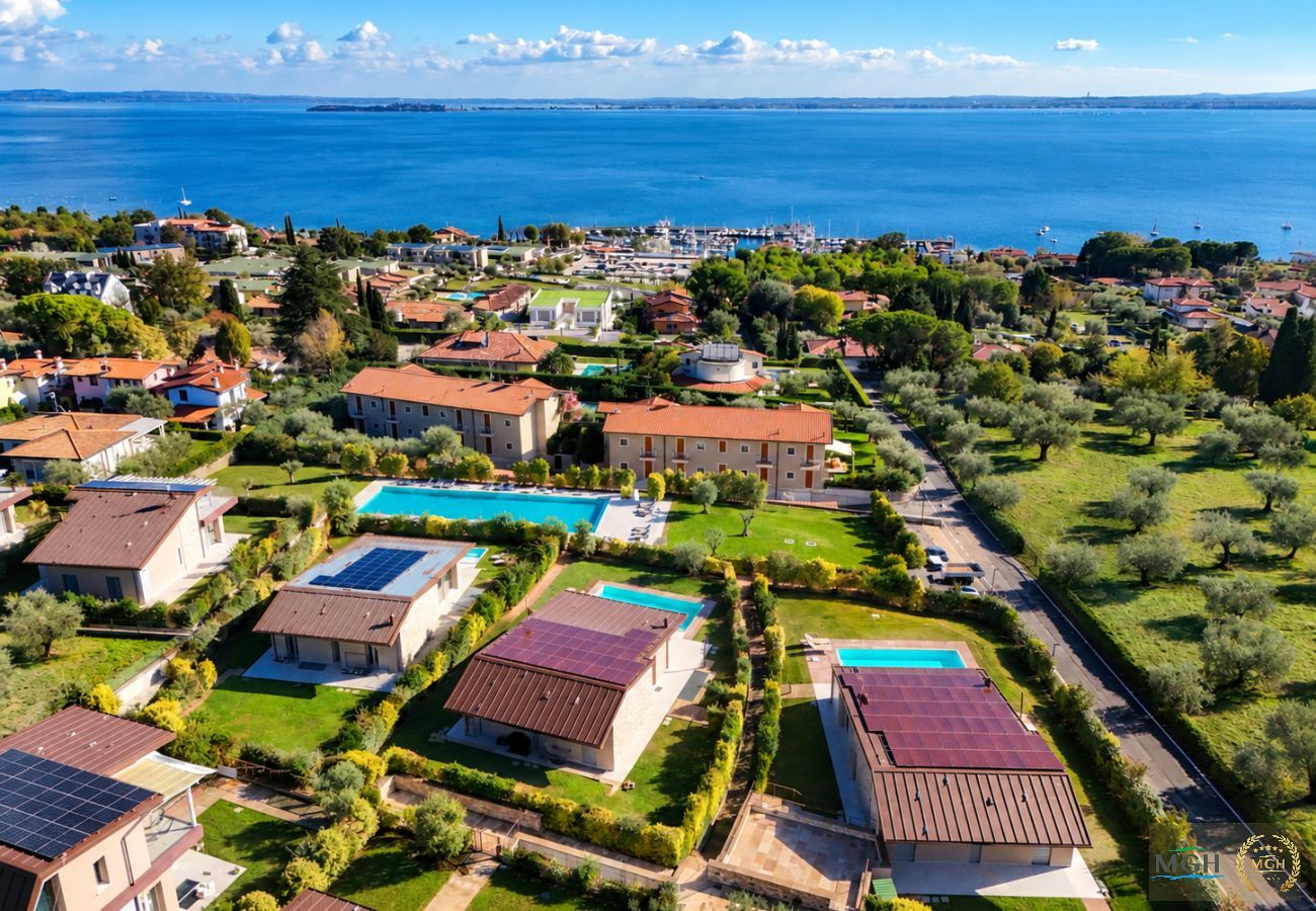 Villa in Moniga del Garda - MGH Luxury - Villa Belvedere