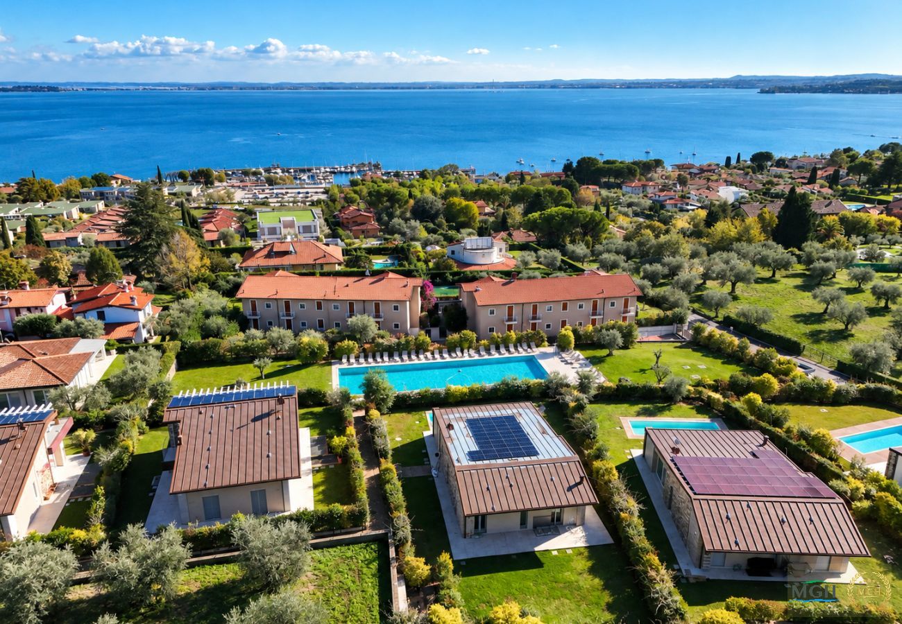 Villa in Moniga del Garda - MGH Luxury - Villa Belvedere