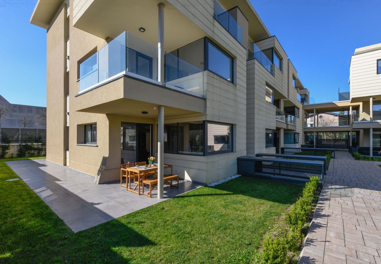 Apartment in Desenzano del Garda - Katya Resort Superior Apartments - MGH A3-4  Apartment in Desenzano del Garda - Katya Resort Superior Apartments - MGH A3-4