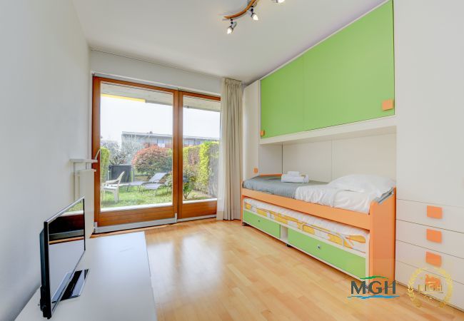 Apartment in Sirmione - Appartamento Benacus F4 Apartment in Sirmione - Appartamento Benacus F4