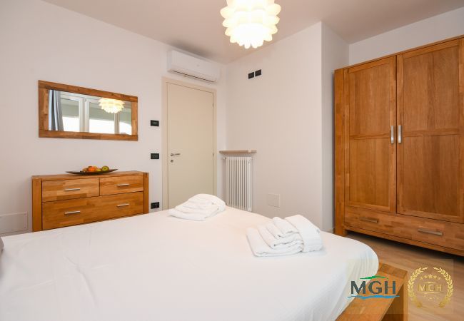 Apartment in Sirmione - Aurora Home