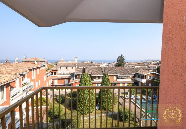Apartment in Desenzano del Garda - MGH Luxury - Lake View Penthouse Desenzano Apartment in Desenzano del Garda - MGH Luxury - Lake View Penthouse Desenzano