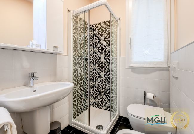 Chalet in Peschiera del Garda - Villetta Dolci Luxury Home - A2 Chalet in Peschiera del Garda - Villetta Dolci Luxury Home - A2