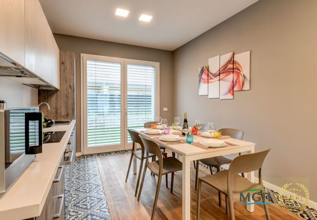 Chalet in Peschiera del Garda - Villetta Dolci Luxury Home - A2 Chalet in Peschiera del Garda - Villetta Dolci Luxury Home - A2