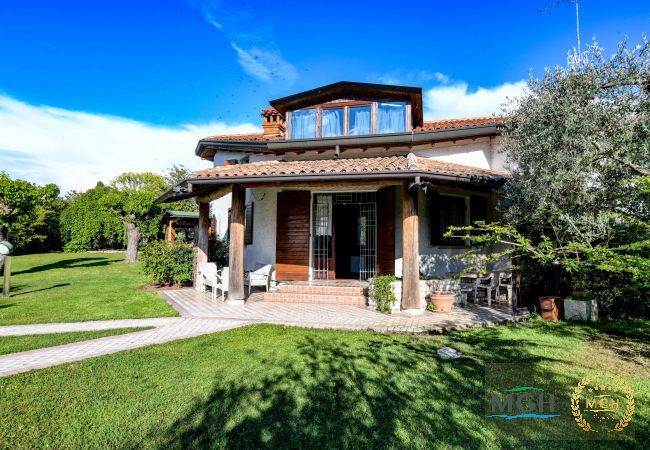 Villa in Pacengo - Casa Francesca Villa in Pacengo - Casa Francesca