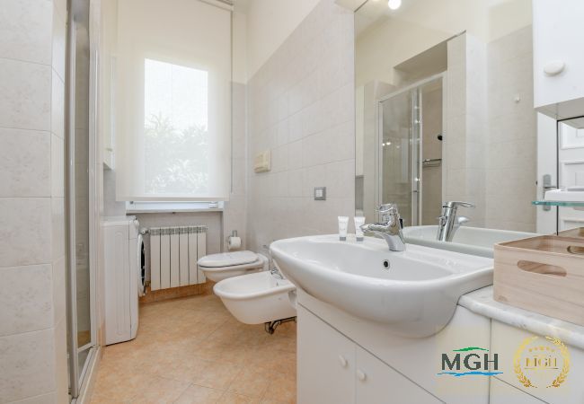 Apartment in Sirmione - Appartamento Viola Superior Apartment in Sirmione - Appartamento Viola Superior