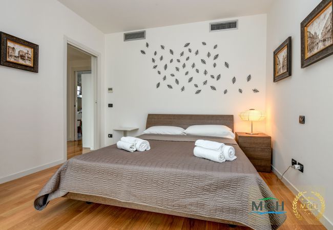 Apartment in Sirmione - MGH - La Castellana Family Apartment Superior D3