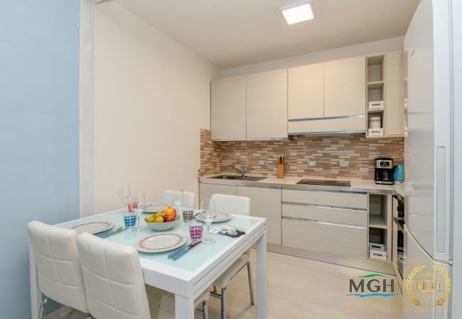 Apartment in Desenzano del Garda - My Desenzano Holiday Apartment