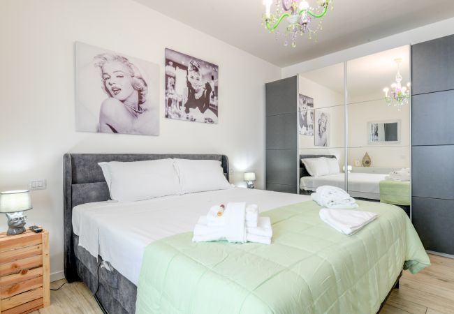 Apartment in Peschiera del Garda - Rosa del Lago Apartment