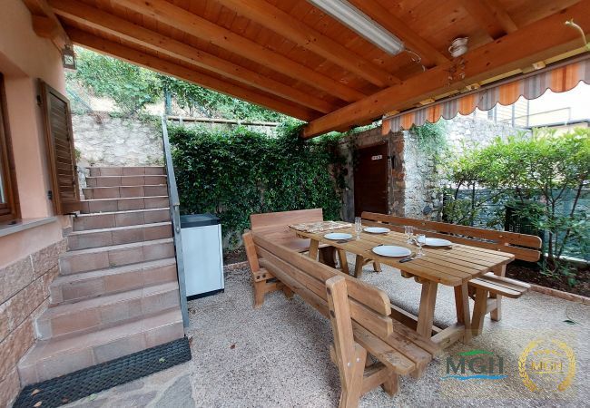 Chalet in Malcesine - Casa Graziella Chalet in Malcesine - Casa Graziella
