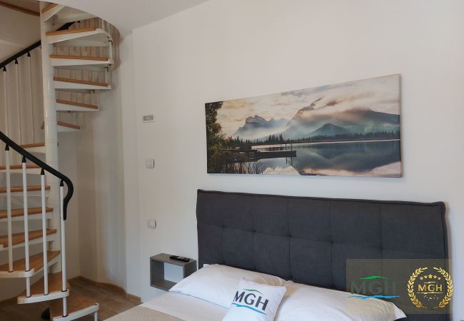 Chalet in Malcesine - Casa Graziella Chalet in Malcesine - Casa Graziella