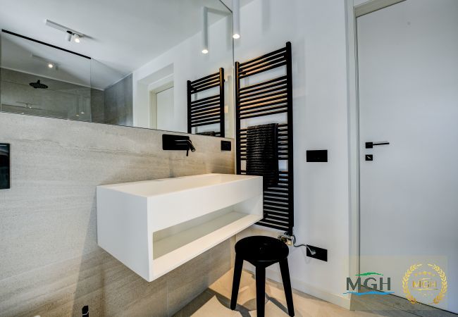 Villa in Villanuova sul Clisi - MGH Luxury - Villa Colombo Villa in Villanuova sul Clisi - MGH Luxury - Villa Colombo